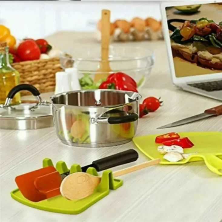Kitchen Spoon Holder 3