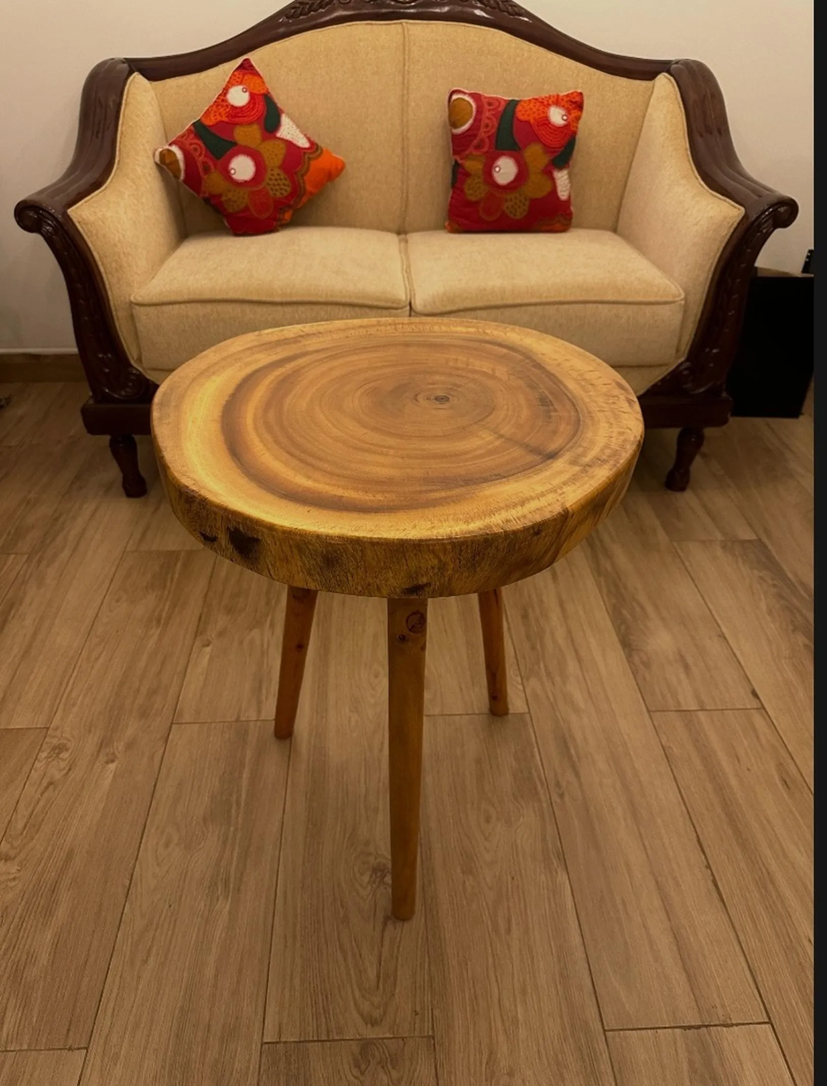 Live Edge Coffee Table 4