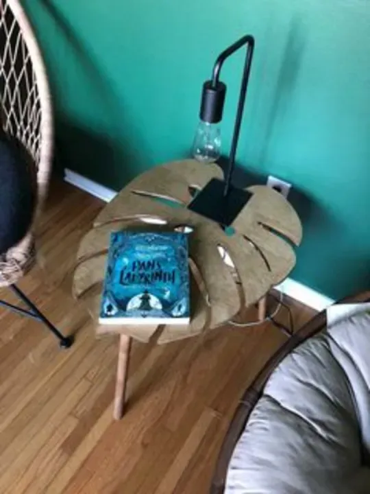 Monstera Leaf Center Table 35"/20"+ 4