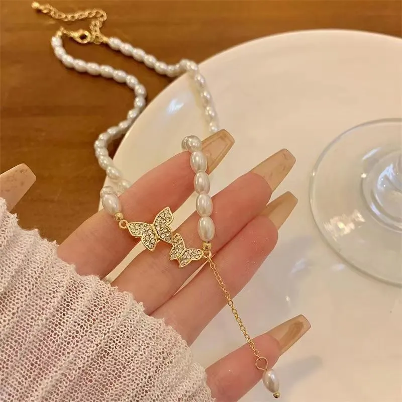 Fashionable Trendy Butterfly Pendant Pearl Choker Necklaces for Girls Simple Stylish - Pearl Adjustable Women Necklace Jewelry Accessories Gift for Women Simple New Collection - Necklace For Girls 5
