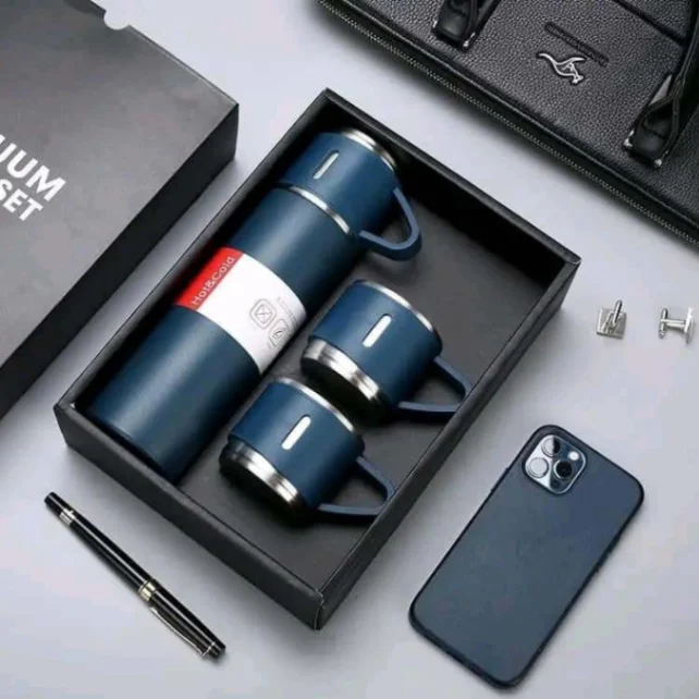 Vacuum Flask Gift Set -Vacuum Flask Set with 3 Cups/ Stainless Steel Vacuum Flask Set/ Coffee Mug/ Tea Mug/ Travel Mug 2
