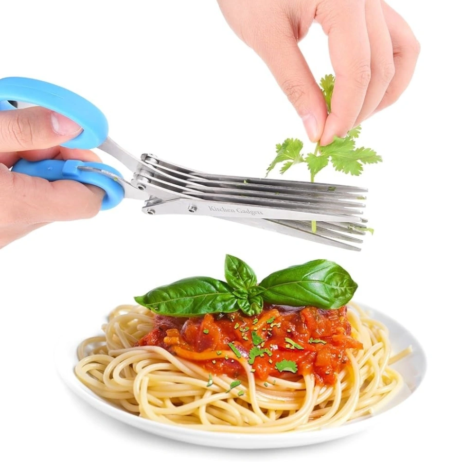 Herb Scissor 5 Blades, Cuts, Slices and Chops Herbs 5x Faster - Ideal Time-Saving KitchenTools 3
